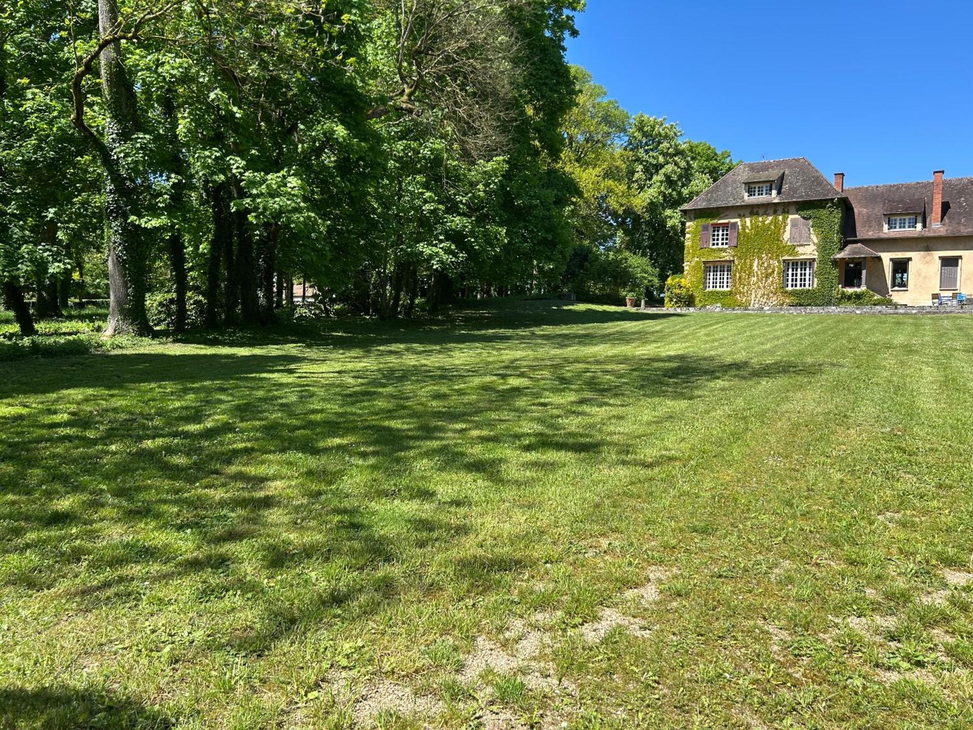 Le Parc Villa Coulanges-sur-Yonne Luaran gambar